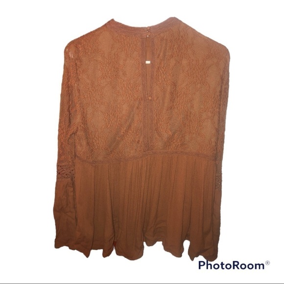 American Eagle Blush Pink Lace Peplum Bell Sleeve Long Sleeve Top Blouse - Picture 4 of 11